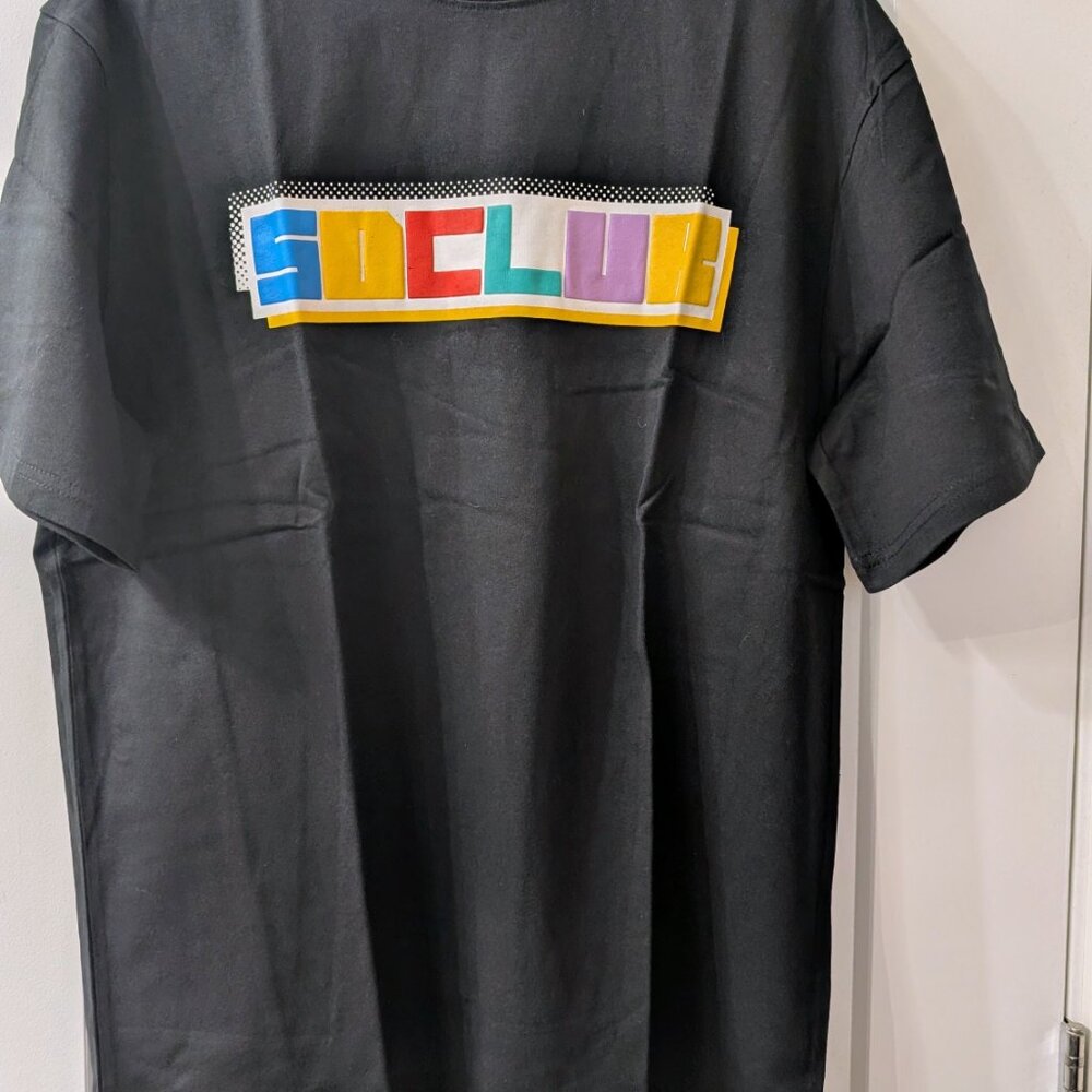 Snowday T-shirt Men's Size Medium